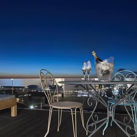 White & Co. La Torre Suites Pyrgos Kallistis Exterior photo