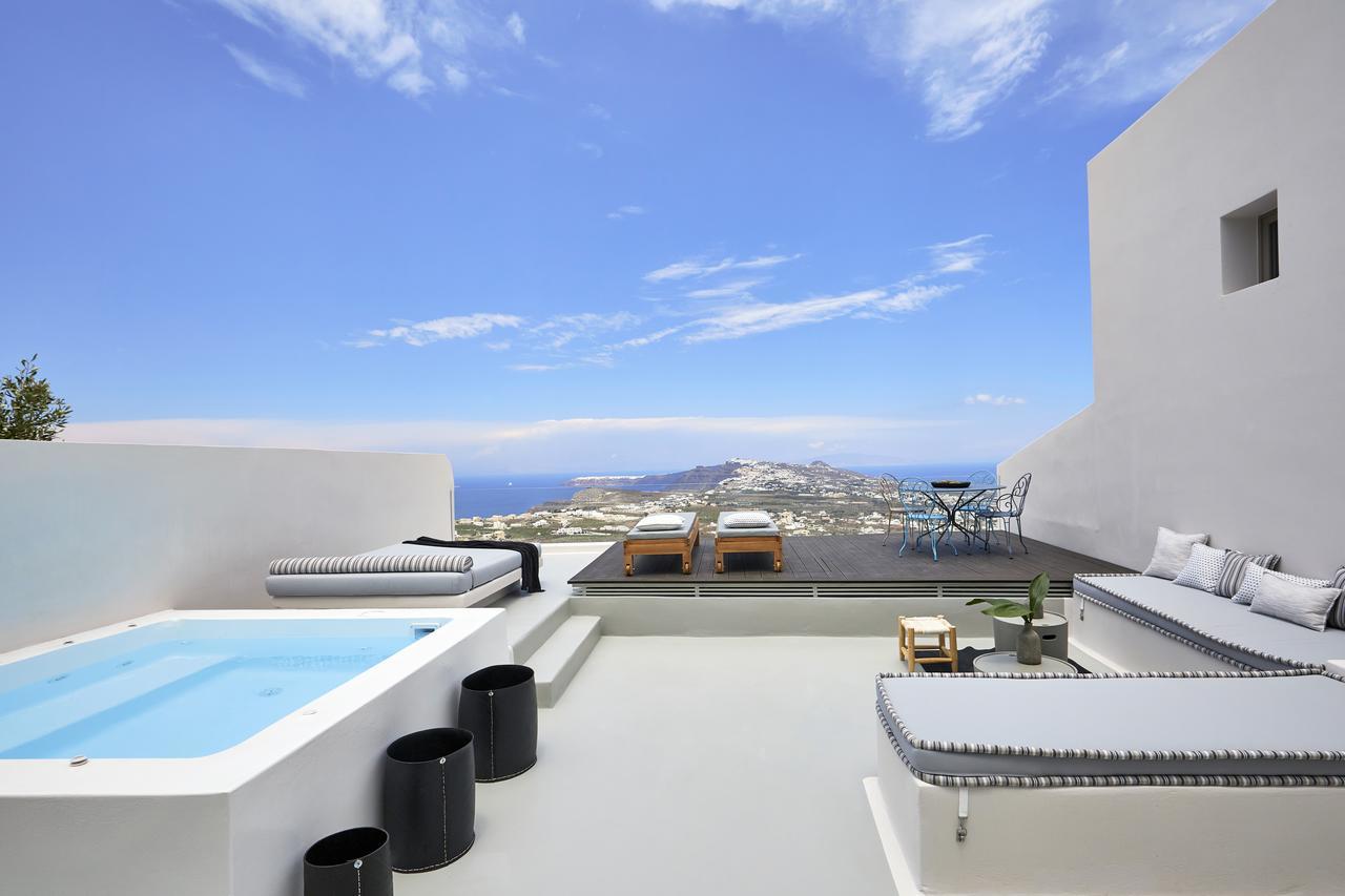 White & Co. La Torre * Pyrgos Kallistis